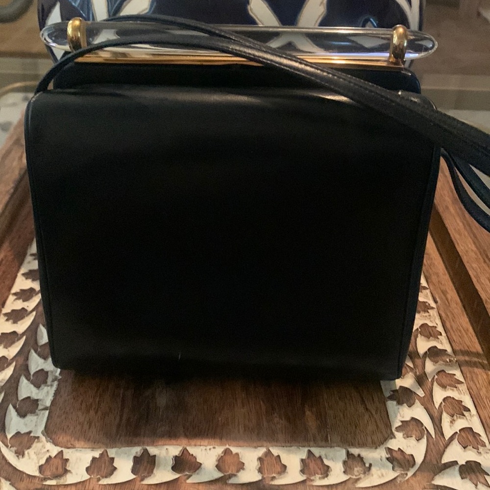 - Vintage HOLZMAN navy purse